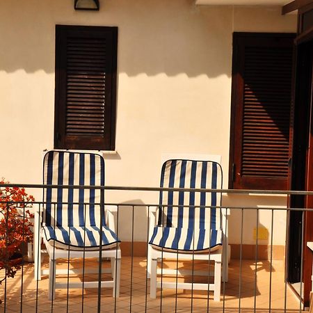 Villa Laura Sea View Apartments Santa Maria di Castellabate Rom bilde