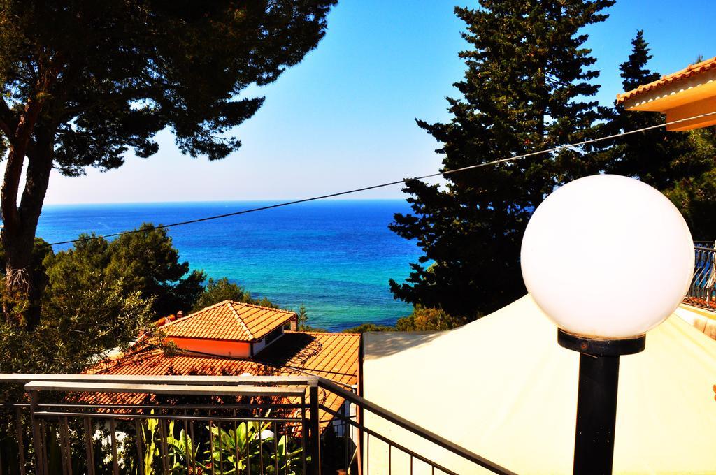 Villa Laura Sea View Apartments Santa Maria di Castellabate Eksteriør bilde