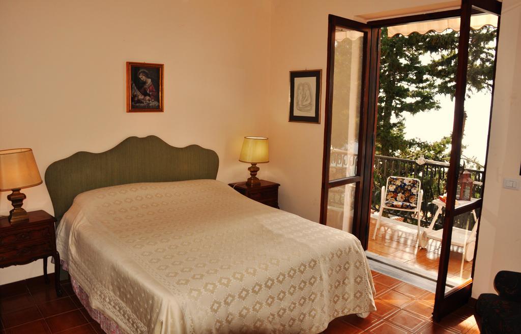 Villa Laura Sea View Apartments Santa Maria di Castellabate Eksteriør bilde