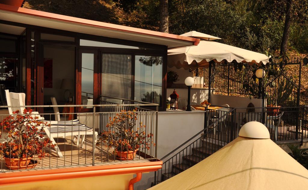 Villa Laura Sea View Apartments Santa Maria di Castellabate Eksteriør bilde