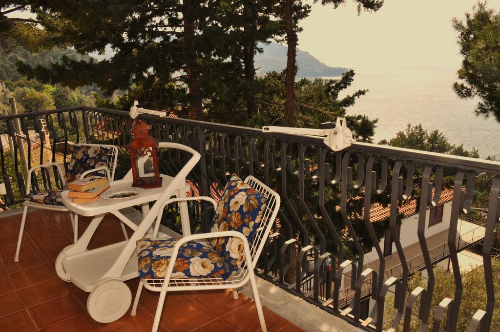 Villa Laura Sea View Apartments Santa Maria di Castellabate Eksteriør bilde